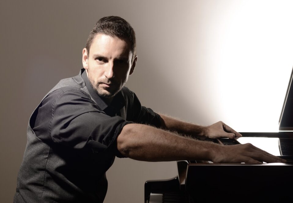 Ratimir Martinović, klavir